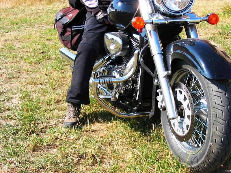 Padací rám přední Suzuki M 800 rok 2011- s předkopy