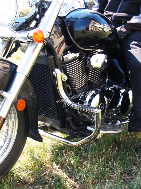 Padací rám přední Suzuki M 800 rok 2011- s předkopy