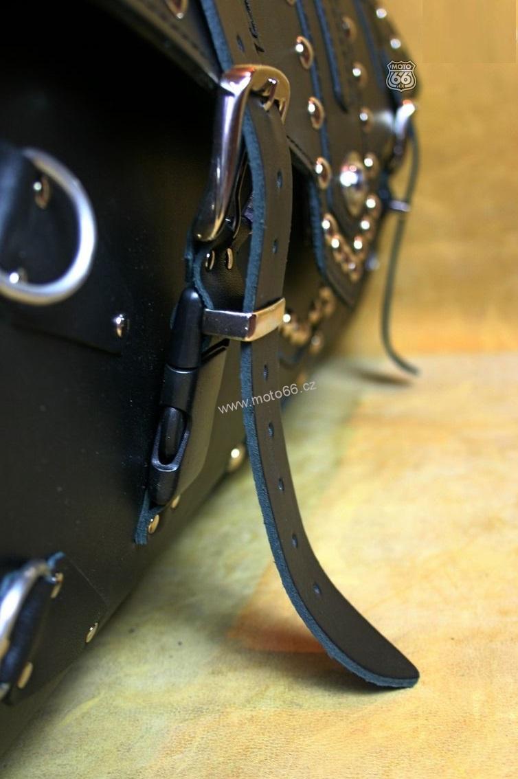 Kožený kufr se zámkem - válec na chopper 57cm typ 45B