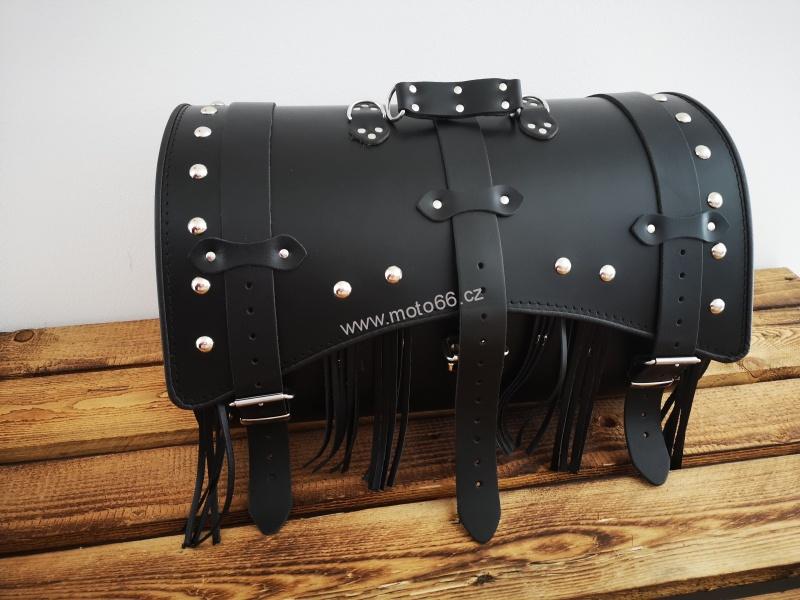 Kožený kufr - válec na chopper 48cm typ 09C